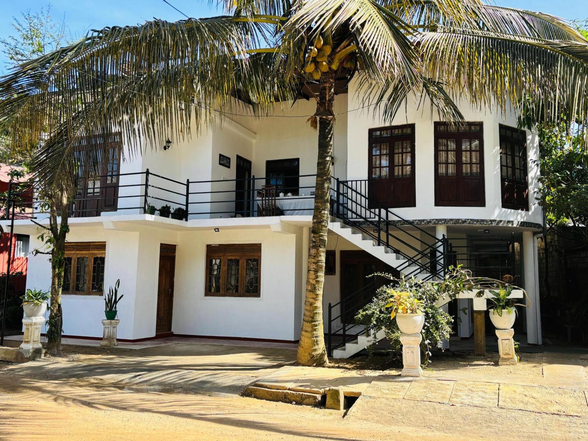 Gastfamilie Ella Apartamento Exterior foto